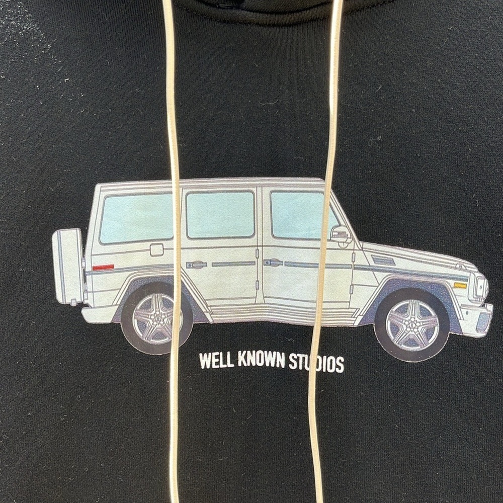 Well Known Studios Mens Black G Wagon Graphic Hoodie Size Medium Cotton Pullover - Picture 2 of 9